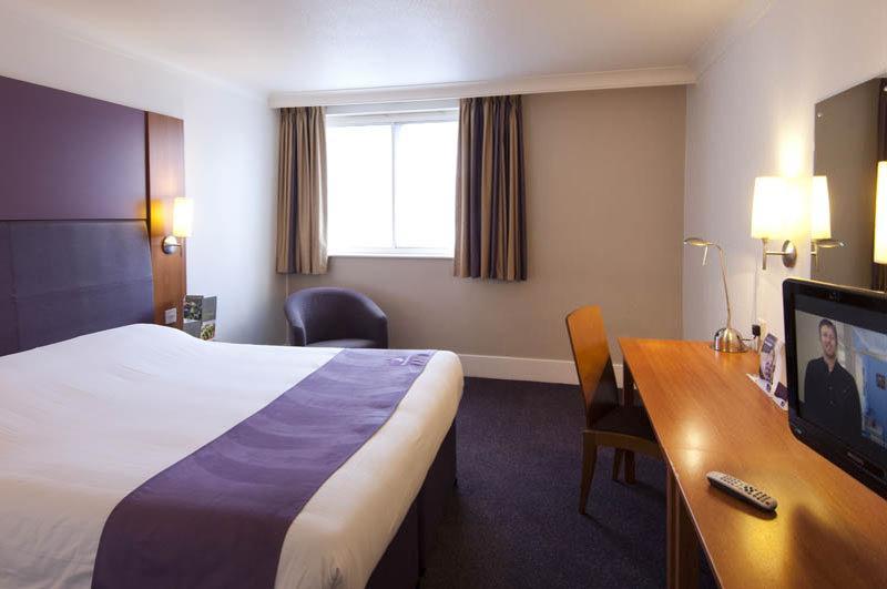 Premier Inn London Croydon West - Purley A23 Kültér fotó